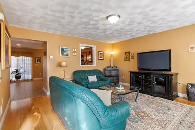 14 Jill's Way #14, Tewksbury, MA 01876 - Photo 5