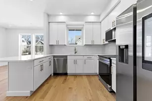 421 High St, Medford, MA 02155 - Photo 5