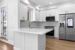 421 High St, Medford, MA 02155 - Photo 7