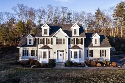 7 Jewell Crossing, Mendon, MA 01756 - Photo 3