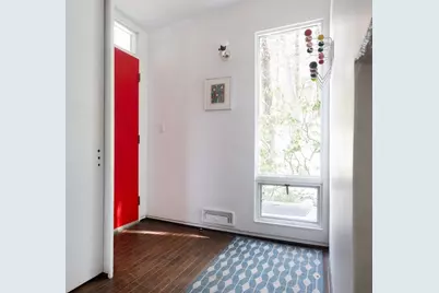 58 Hill St, Lexington, MA 02421 - Photo 3