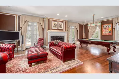 355 Buckminster Road, Brookline, MA 02445 - Photo 9