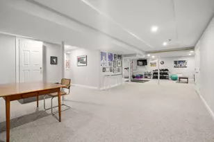 25 Blueberry Ln, Westwood, MA 02090 - Photo 33