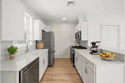 6 Honora Ln #6, Bourne, MA 02532 - Photo 5