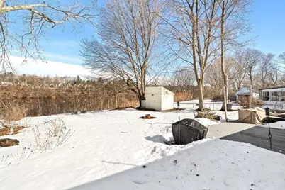 174 River Rd, Lowell, MA 01852 - Photo 27