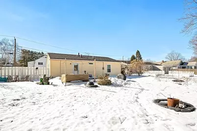 174 River Rd, Lowell, MA 01852 - Photo 25