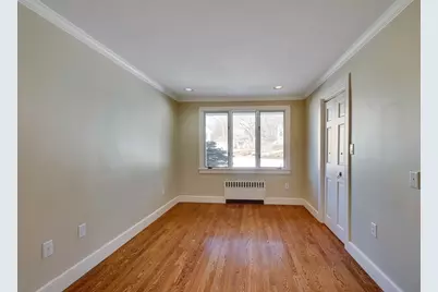 35 Hollywood Rd, Winchester, MA 01890 - Photo 13