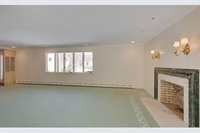 35 Hollywood Rd, Winchester, MA 01890 - Photo 3