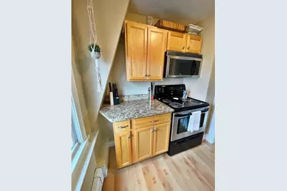 492 E Broadway #6, Boston, MA 02127 - Photo 3