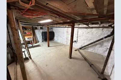 13 Wright St, Stoneham, MA 02180 - Photo 9