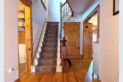 13 Wright St, Stoneham, MA 02180 - Photo 5