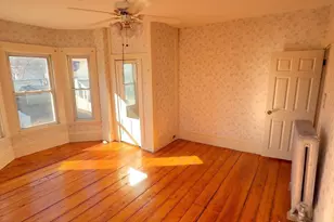 13 Wright St, Stoneham, MA 02180 - Photo 5