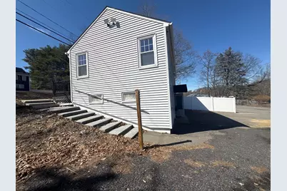 424 Central St, Leominster, MA 01453 - Photo 3