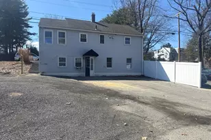 424 Central St, Leominster, MA 01453 - Photo 1