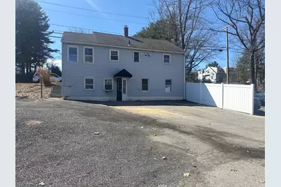 424 Central St, Leominster, MA 01453 - Photo 1