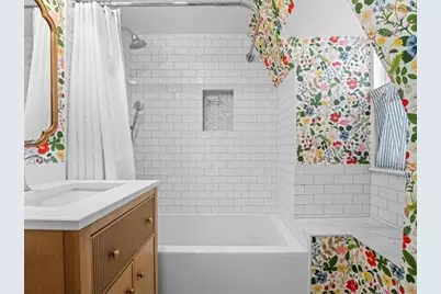 170 Benvenue St, Wellesley, MA 02482 - Photo 17