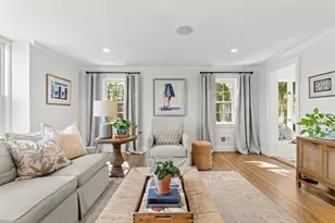 170 Benvenue St, Wellesley, MA 02482 - Photo 9