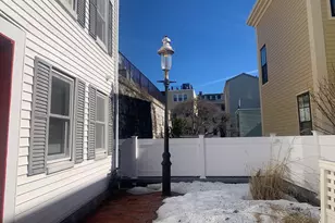 8 Avon Pl, Boston, MA 02129 - Photo 5