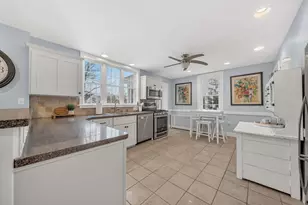 24 Mellen St, Needham, MA 02494 - Photo 7