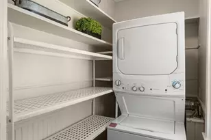 126 Harvey St, Cambridge, MA 02140 - Photo 11