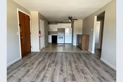 320 Elm Street #10, Southbridge, MA 01550 - Photo 3