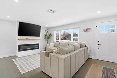 82 Water Street, Saugus, MA 01906 - Photo 7