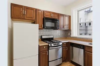 1673 Commonwealth Ave #3, Boston, MA 02135 - Photo 23