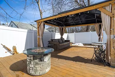 21 Porter St, Leominster, MA 01453 - Photo 31