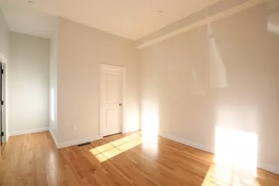 19 Lincoln Ave #19, Somerville, MA 02145 - Photo 5