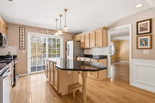 22 Tanglewood Park Dr, Haverhill, MA 01830 - Photo 7