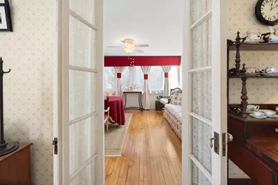 96 College St, South Hadley, MA 01075 - Photo 13