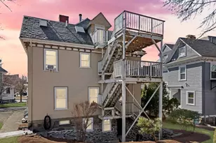 15 Henshaw St, Boston, MA 02135 - Photo 23