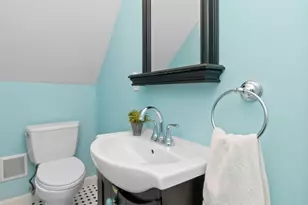 15 Henshaw St, Boston, MA 02135 - Photo 11