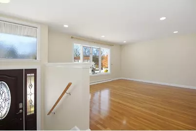 31 Spring Ln, Sharon, MA 02067 - Photo 5