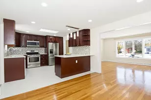 31 Spring Ln, Sharon, MA 02067 - Photo 9