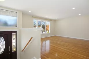 31 Spring Ln, Sharon, MA 02067 - Photo 7