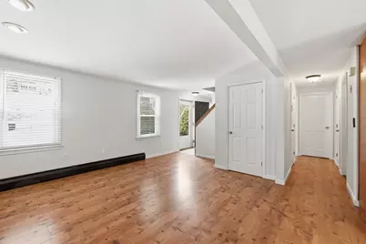 4 N Meadow Ln, Charlton, MA 01507 - Photo 9