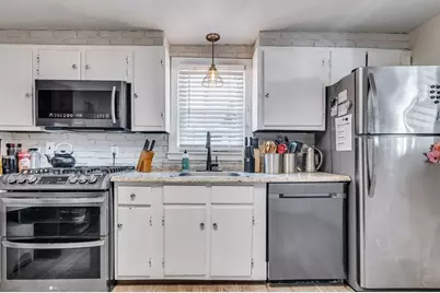 123 Lawrence Street, Methuen, MA 01844 - Photo 15