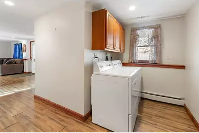 102 Suffolk St, Malden, MA 02148 - Photo 25