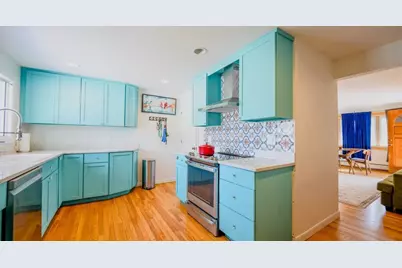 14 Melinda Ln, Easthampton, MA 01027 - Photo 7