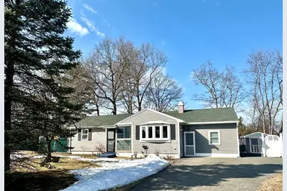 14 Melinda Ln, Easthampton, MA 01027 - Photo 1