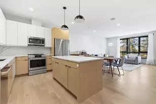 85 Myrtle St, Quincy, MA 02171 - Photo 1