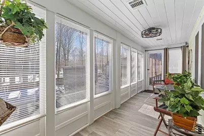 64 W Main St, Georgetown, MA 01833 - Photo 9