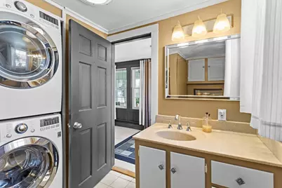 64 W Main St, Georgetown, MA 01833 - Photo 11