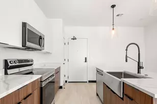 600 Broadway, Everett, MA 02149 - Photo 3