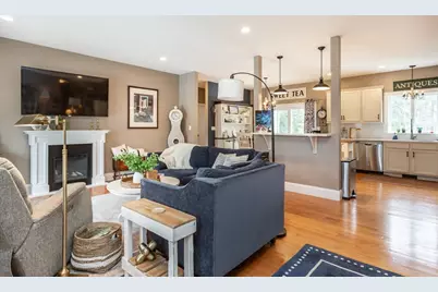 26 Heritage Drive, Taunton, MA 02767 - Photo 3