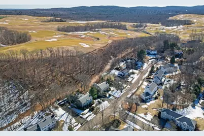 88 Patricia Dr, Milton, MA 02186 - Photo 33