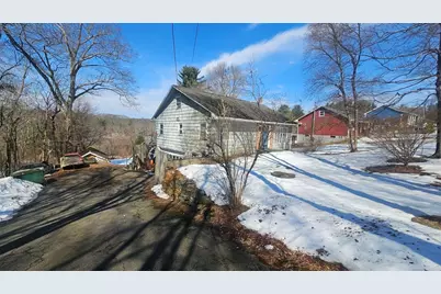 84 Stafford Holland Rd, Wales, MA 01081 - Photo 5