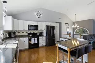 16 Princeton Rd, Hudson, MA 01749 - Photo 7