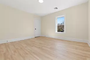 19 Laurel St, Saugus, MA 01906 - Photo 27